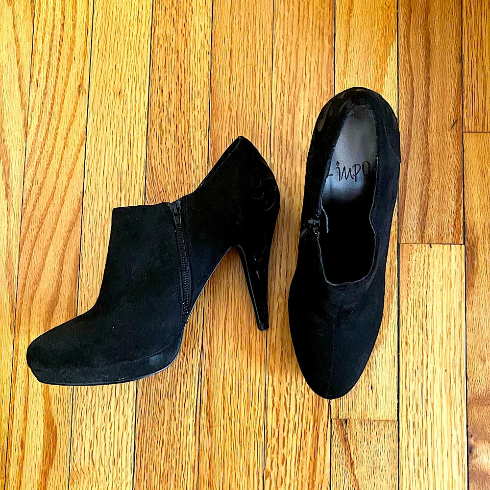 Impo Patty Women's Black Suede Heel, design accent size 7.5 zipper platform